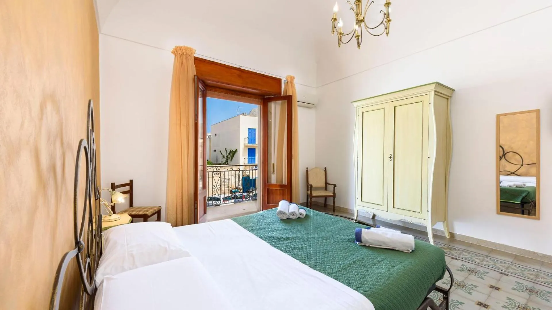 I Tre Golfi - Appartamenti A 300 Mt Dal Mare San Vito Lo Capo 0*,  Italia